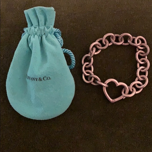 Tiffany & co heart clasp bracelet - Picture 1 of 1